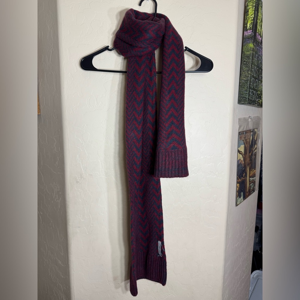 Mango Man Burgundy Black Chevron Knit Scarf One Size Winter Unisex